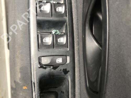 Used Right front window switch Right front window switch RENAULT FLUENCE (L3_) 1.5 dCi (L30A) (86 hp) 36581789 36581789