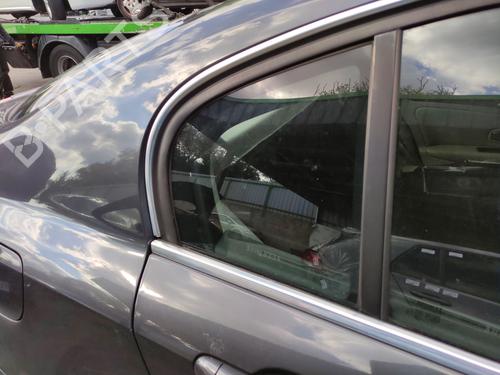 rear-right-door-window-renault-laguna-iii-bt01-2007-2008-2009-2010-2011-2012-2013-2014-2015-35911248 main image