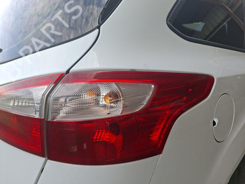 right-taillight-ford-focus-iii-turnier-2010-2011-2012-2013-2014-2015-2016-2017-2018-2019-2020-34108465 main image