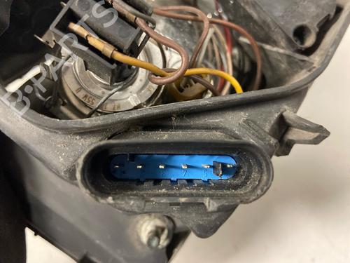 Optica esquerda Optica esquerda IVECO DAILY III Van 35 C 12 V, 35 S 12 V (AGKA43A2, AGKB43A2, AGKB46A2,... (116 hp) 35939980 35939980