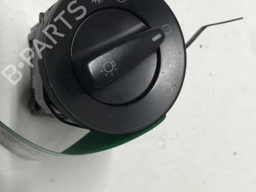 Interruttore luci Interruttore luci SKODA ROOMSTER (5J7) 1.9 TDI (105 hp) 33599612 33599612