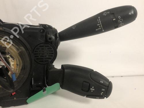 Comutador piscas / escovas Comutador piscas / escovas PEUGEOT 3008 I MPV (0U_) 1.6 HDi (109 hp) 33597174 33597174