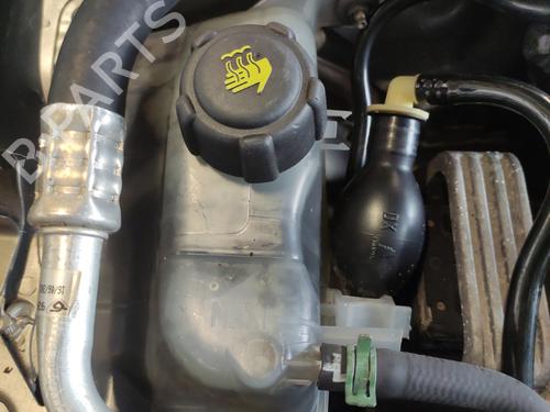 expansion-tank-renault-megane-iii-hatchback-bz01_-b3_-2008-36577659 main image