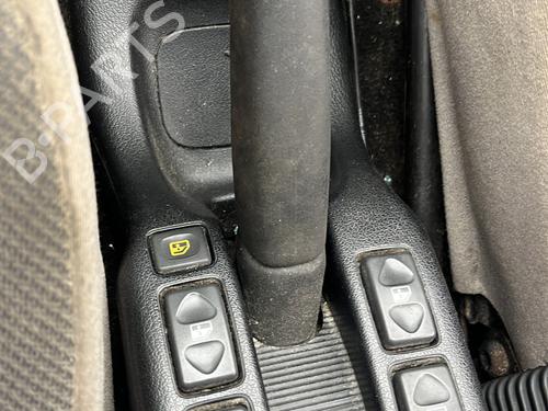 Used Hand brake Hand brake LAND ROVER FREELANDER I (L314) 2.0 Td4 4x4 (112 hp) 33603443 33603443