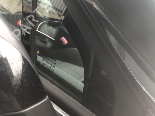 front-right-quarter-glass-renault-scenic-iii-jz01_-2008-2009-2010-2011-2012-2013-2014-2015-2016-33739333 main image