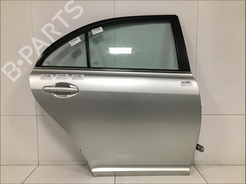 Used Right rear door Right rear door TOYOTA AVENSIS (_T25_) 2.0 D-4D (CDT250_, CDT250R) (116 hp) 33576948 33576948