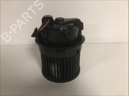 Used Heater blower motor Heater blower motor PEUGEOT 208 I (CA_, CC_) 1.6 HDi (92 hp) 33581035 33581035