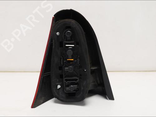Used Right taillight Right taillight MERCEDES-BENZ A-CLASS (W168) A 140 (168.031, 168.131) (82 hp) 33577874 33577874