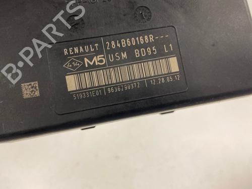 Used Fuse box Fuse box 39256306 39256306