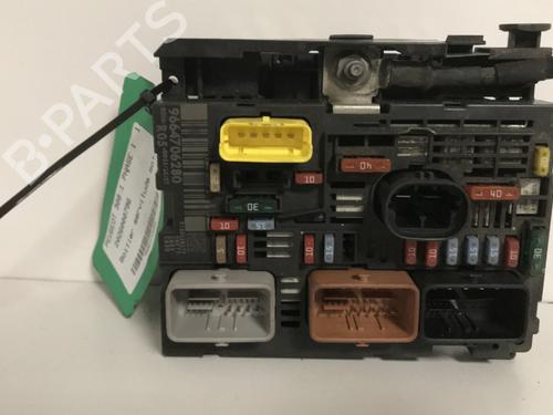 Used Fuse box Fuse box PEUGEOT 308 I (4A_, 4C_) 1.6 16V (150 hp) 33708413 33708413