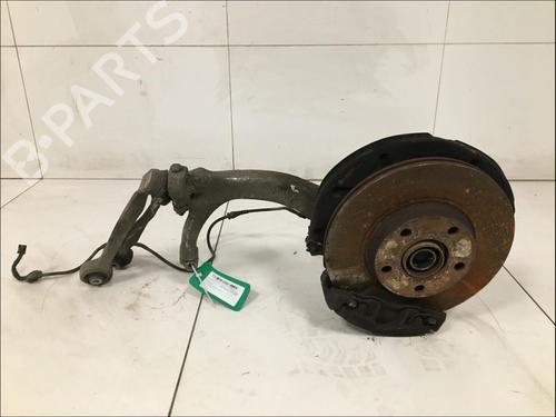 Used Right front steering knuckle Right front steering knuckle AUDI A4 B6 (8E2) 2.4 (170 hp) 33587635 33587635