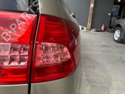 right-taillight-citroen-c5-iii-break-rw_-2008-2009-2010-2011-2012-2013-2014-2015-2016-2017-35915665 main image