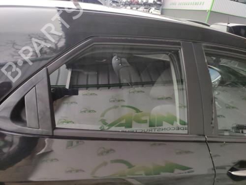 Dør rude højre bagtil Dør rude højre bagtil HONDA CIVIC VIII Hatchback (FN, FK) 2.2 CTDi (FK3) (140 hp) 35912577 35912577