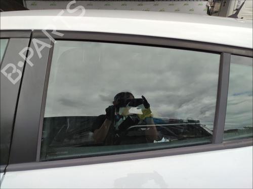 rear-left-door-window-renault-megane-iii-hatchback-bz01_-b3_-2008-35909816 main image