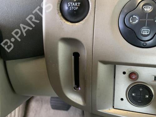 Used Card reader Card reader RENAULT SCÉNIC II (JM0/1_) [2003-2010] 33754482 33754482