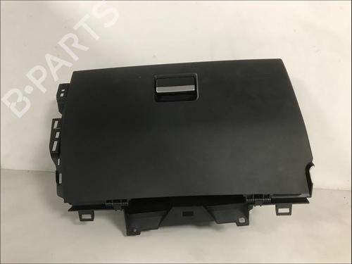Used Glove box Glove box 37752463 37752463