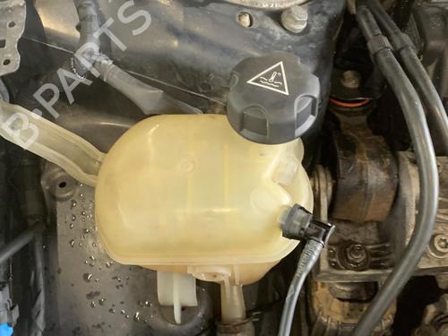 Ekpansionstank Ekpansionstank CITROËN C5 III (RD_) 2.0 HDi 140 (RDRHF8, RDRHFA, RDRHA8, RDRHAJ) (140 hp) 36579941 36579941
