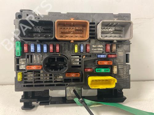 Fuse box CITROËN C5 III Break (RW_) 1.6 HDi 115 | BP37254697E1  - Image 5