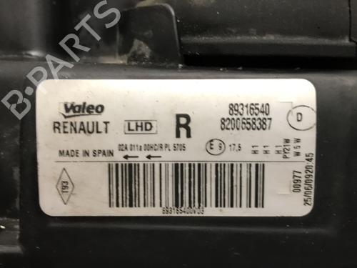 Used Right headlight Right headlight RENAULT MODUS / GRAND MODUS (F/JP0_) 1.5 dCi (FP0F, JP0F) (86 hp) 33599951 33599951