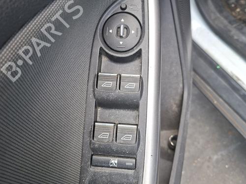 left-front-window-switch-ford-focus-iii-turnier-2010-2011-2012-2013-2014-2015-2016-2017-2018-2019-2020-36582082 main image