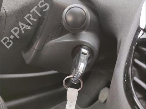 Used Ignition barrel Ignition barrel PEUGEOT 208 I (CA_, CC_) 1.6 BlueHDi 100 (100 hp) 35908657 35908657