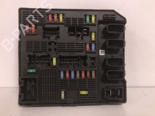 Used Fuse box Fuse box RENAULT SCÉNIC III (JZ0/1_) 1.5 dCi (JZ02, JZ0R) (95 hp) 33598019 33598019