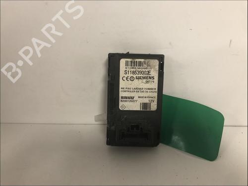 Used Card reader Card reader RENAULT SCÉNIC II (JM0/1_) 1.5 dCi (JM0F) (82 hp) 34705123 34705123