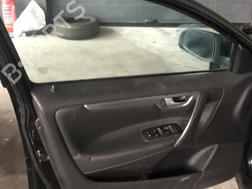 Used Front left window mechanism Front left window mechanism VOLVO V70 III (135) 2.4 D (163 hp) 35913359 35913359