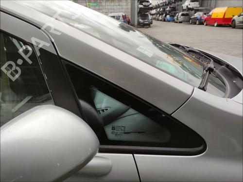 front-right-quarter-glass-opel-corsa-d-s07-2006-2007-2008-2009-2010-2011-2012-2013-2014-2015-35908862 main image