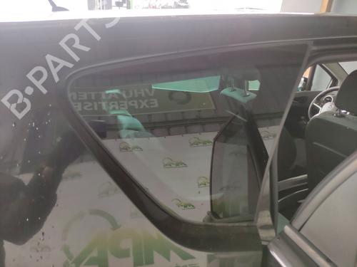 Used Rear right quarter glass Rear right quarter glass OPEL MERIVA B MPV (S10) 1.7 CDTI (75) (110 hp) 33597644 33597644