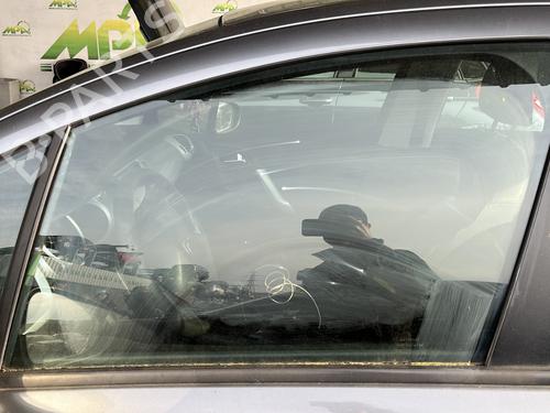 Used Front left door window Front left door window 36581638 36581638