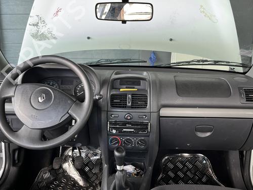 Instrumentbræt Instrumentbræt RENAULT CLIO II (BB_, CB_) [1998-2016] 33601686 33601686