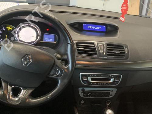 Tablier Tablier RENAULT MEGANE III Hatchback (BZ0/1_, B3_) 1.5 dCi (BZ0C) (90 hp) 33597861 33597861