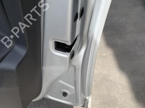 front-right-lock-vw-golf-plus-v-5m1-521-2004-2005-2006-2007-2008-2009-2010-2011-2012-2013-34451545 main image