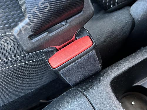 Engache cinturón Engache cinturón PEUGEOT 208 I (CA_, CC_) 1.2 THP 110 (110 hp) 33653306 33653306