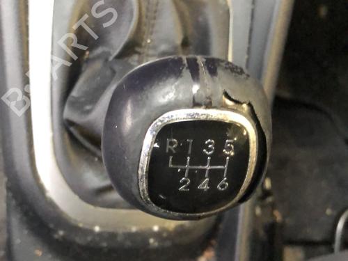 Used Gear lever Gear lever KIA RIO III (UB) 1.4 CRDi (90 hp) 35914300 35914300