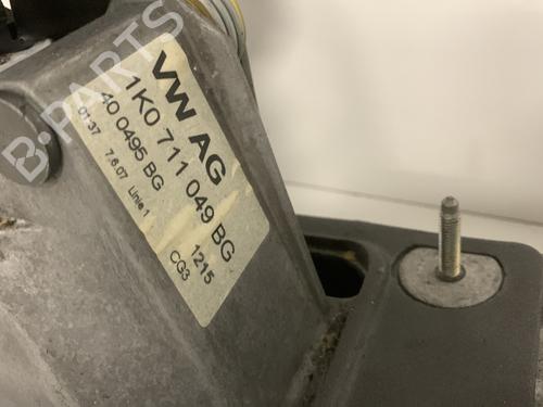 Gear lever SEAT LEON (1P1) 1.9 TDI | BP33593383M90 - Image 4