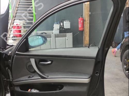Rudehejsemekanisme Højre foran Rudehejsemekanisme Højre foran BMW 3 (E90) 320 d (163 hp) 35906529 35906529