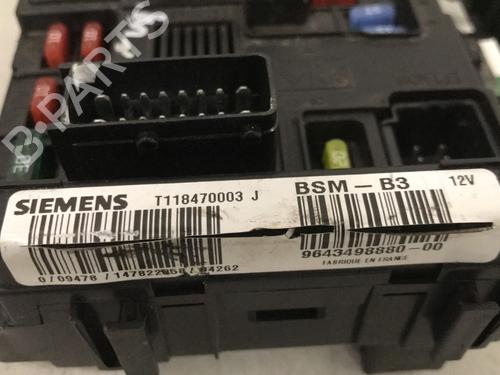 Used Fuse box Fuse box CITROËN BERLINGO / BERLINGO FIRST MPV (MF_, GJK_, GFK_) 2.0 HDI 90 (MFRHY) (90 hp) 33990282 33990282