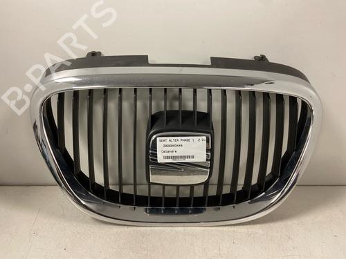 Used Grille Grille 39459924 39459924