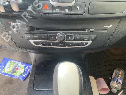 Used Radio Radio 37034951 37034951
