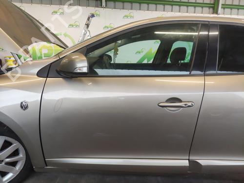 left-front-door-renault-megane-iii-hatchback-bz01_-b3_-2008-33595226 main image