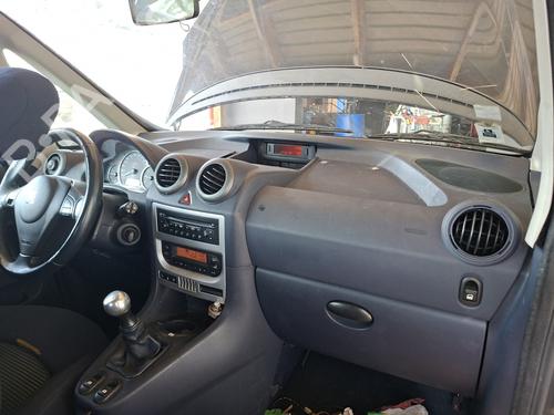Instrumentbord Instrumentbord PEUGEOT 1007 (KM_) 1.4 HDi (68 hp) 37188027 37188027