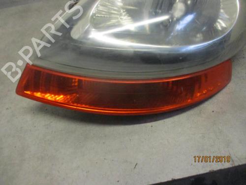 Used Left front indicator Left front indicator RENAULT TRAFIC II Van (FL) [2001-2026] 33572631 33572631