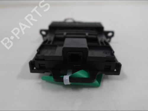 Used Card reader Card reader RENAULT KOLEOS I (HY_) 2.0 dCi 4x4 (HY0K) (150 hp) 33576432 33576432