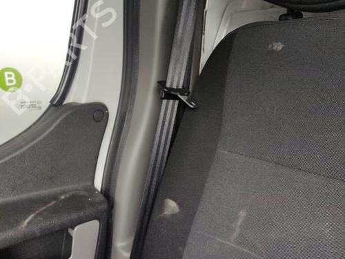 front-right-seatbelt-renault-master-iii-van-fv-2010-35912274 main image