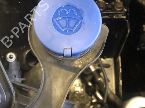 windscreen-washer-tank-peugeot-5008-0u_-0e_-2009-2010-2011-2012-2013-2014-2015-2016-2017-36579673 main image