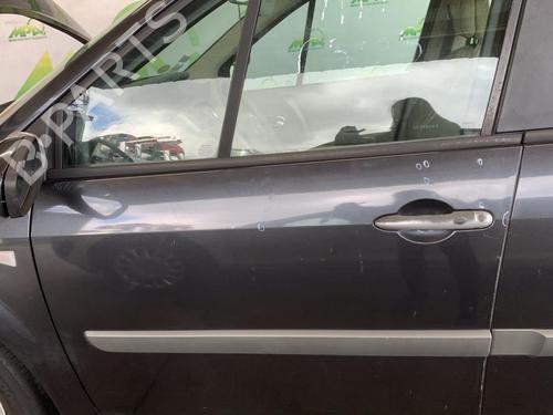 Used Left front door Left front door RENAULT SCÉNIC II (JM0/1_) [2003-2010] 33653566 33653566