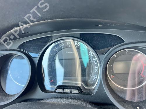 Used Instrument cluster Instrument cluster CITROËN C5 II Break (RE_) [2004-2008] 34257820 34257820