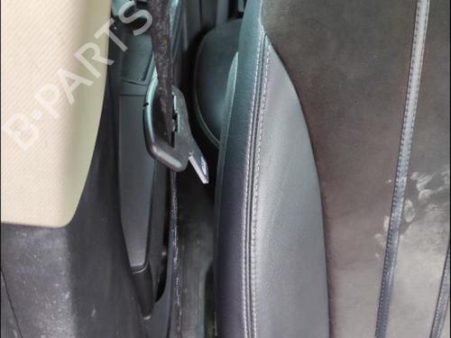 front-right-seatbelt-lancia-delta-iii-844_-2008-2009-2010-2011-2012-2013-2014-35907688 main image